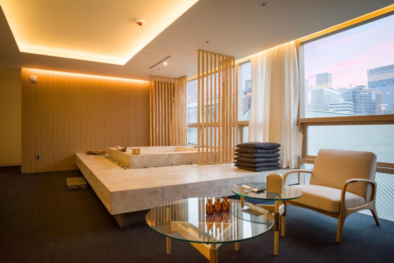 Hotel Uh The Myeongdong Seoul