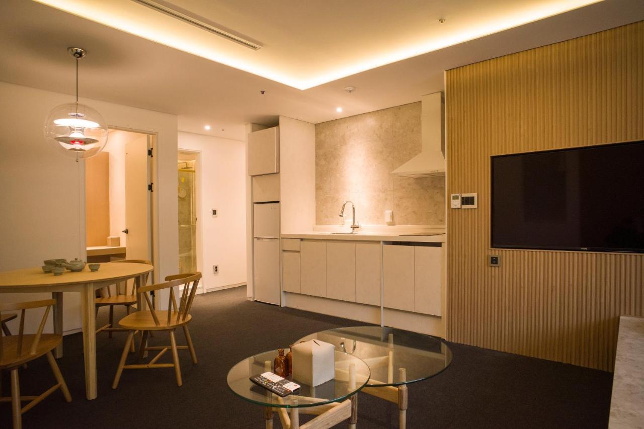 Uh The Myeongdong Hotel Seoul