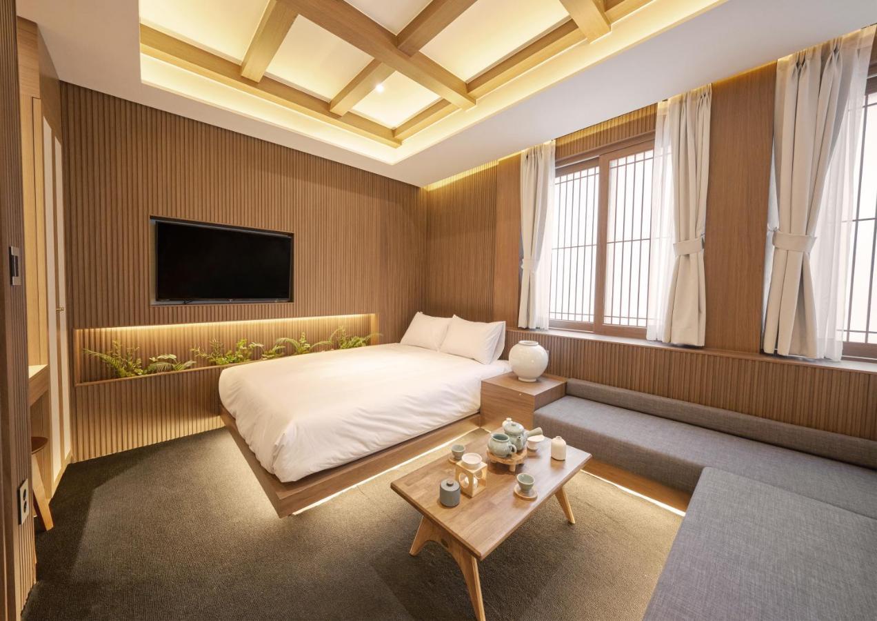 Hotel Uh The Myeongdong Seoul